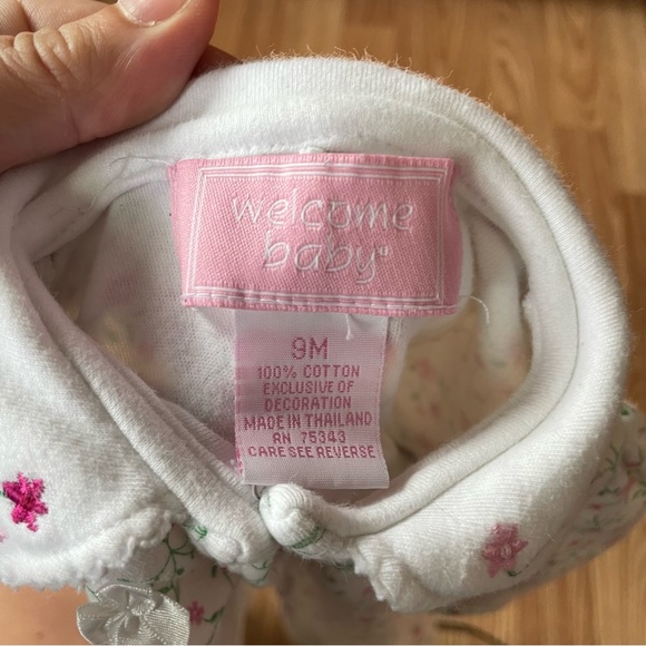 VTG WELCOME BABY FLORAL GRAPHIC PRINT ONE PIECE PAJAMAS SIZE 9 MOS 100% COTTON - Picture 5 of 5